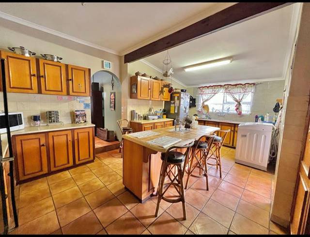 4 BEDROOM HOUSE FOR SALE IN GLENLILLY